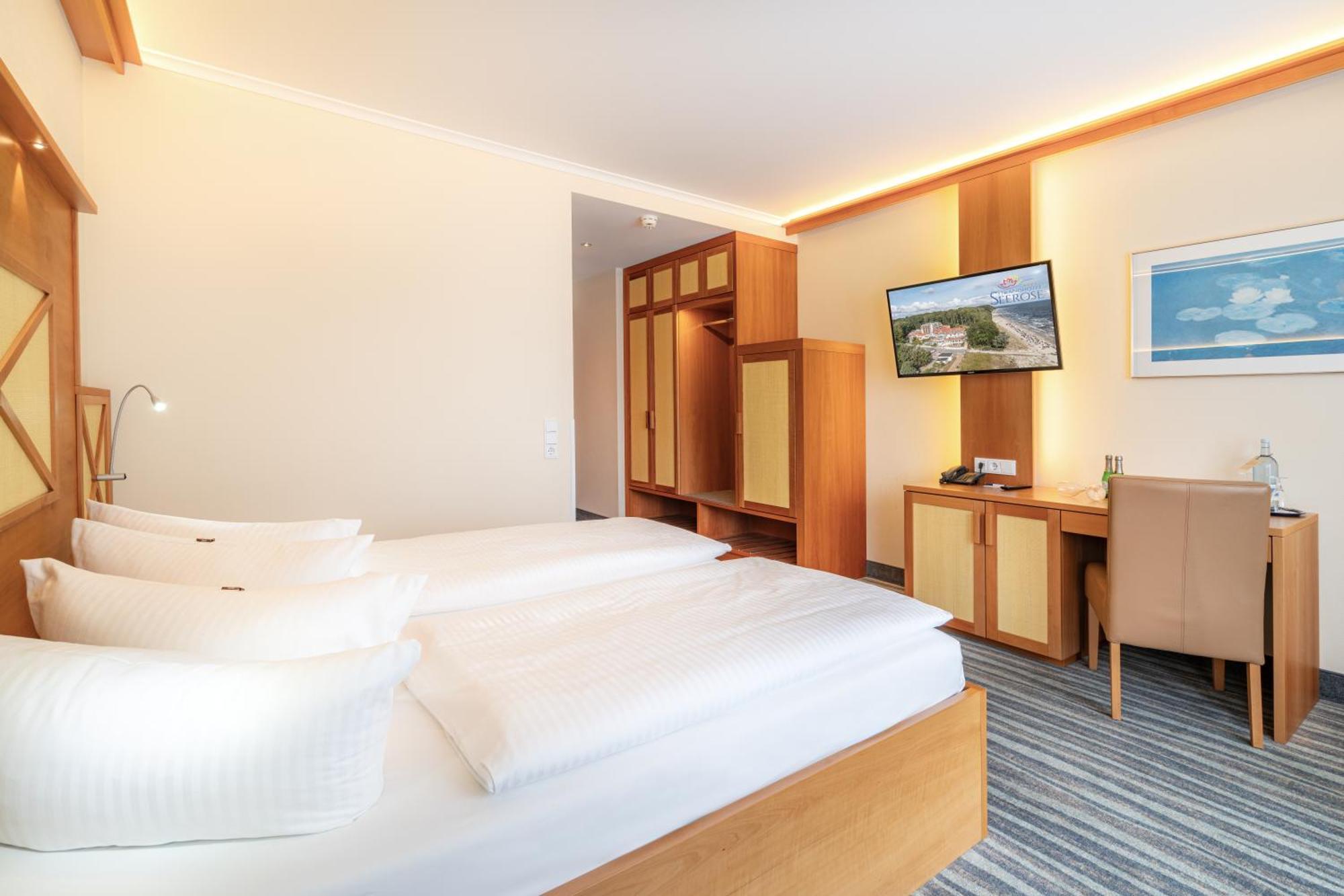 Strandhotel Seerose Kölpinsee Eksteriør billede