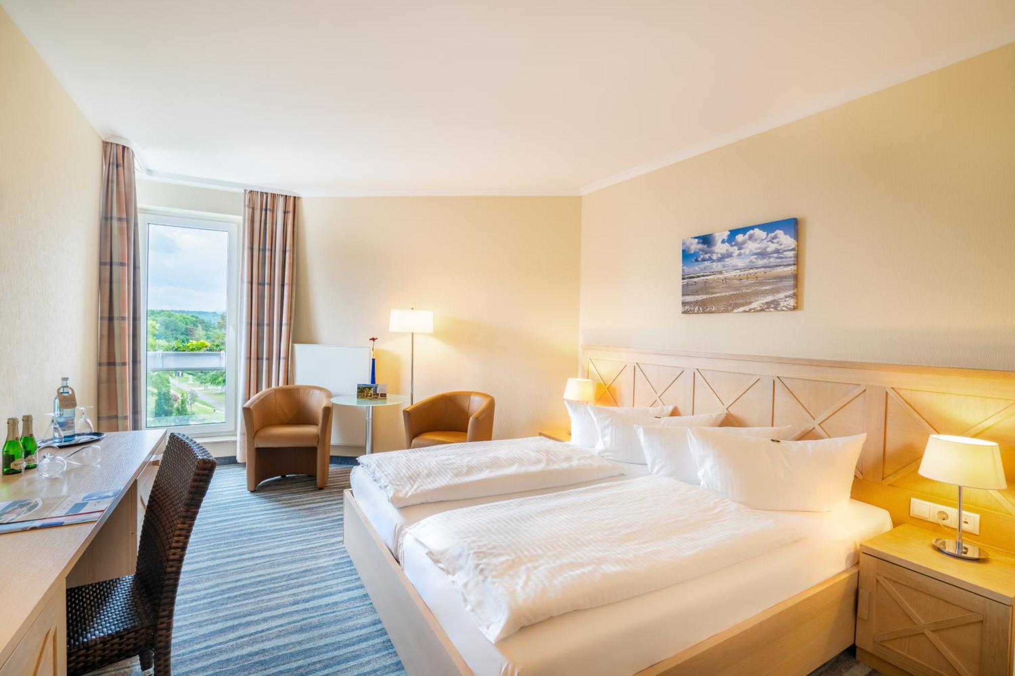 Strandhotel Seerose Kölpinsee Eksteriør billede