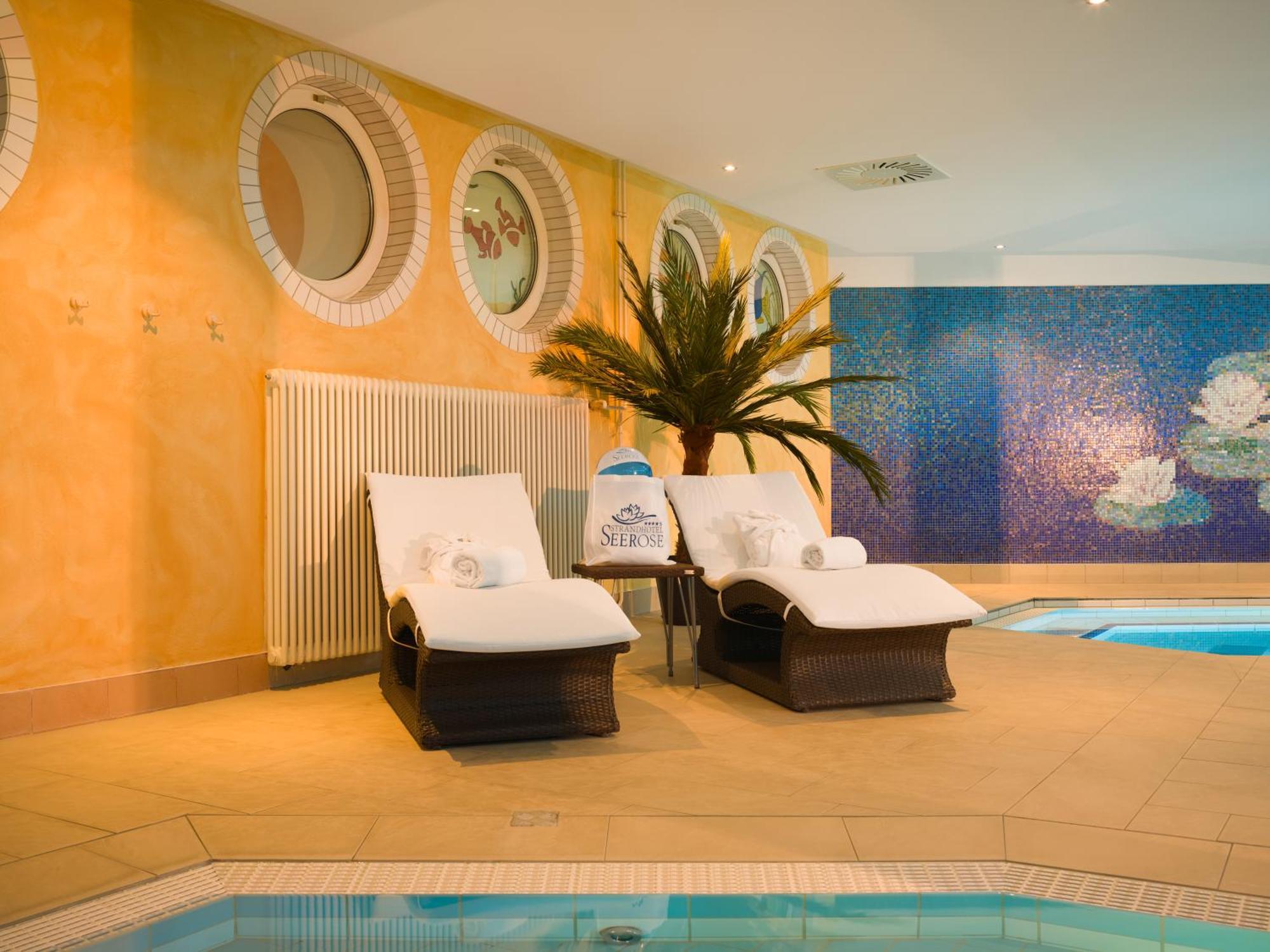 Strandhotel Seerose Kölpinsee Eksteriør billede